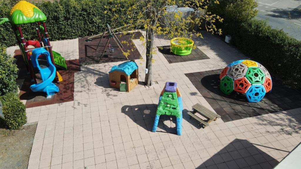 Camping Casa Di Caccia 마리나디비보나 외부 사진
