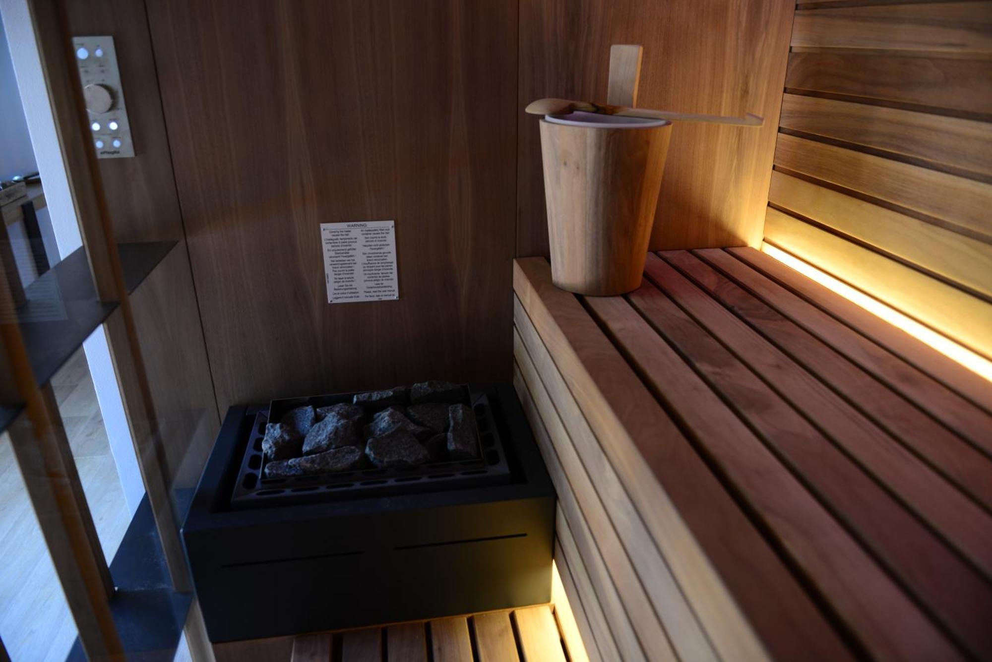 Camping Casa Di Caccia 마리나디비보나 외부 사진
