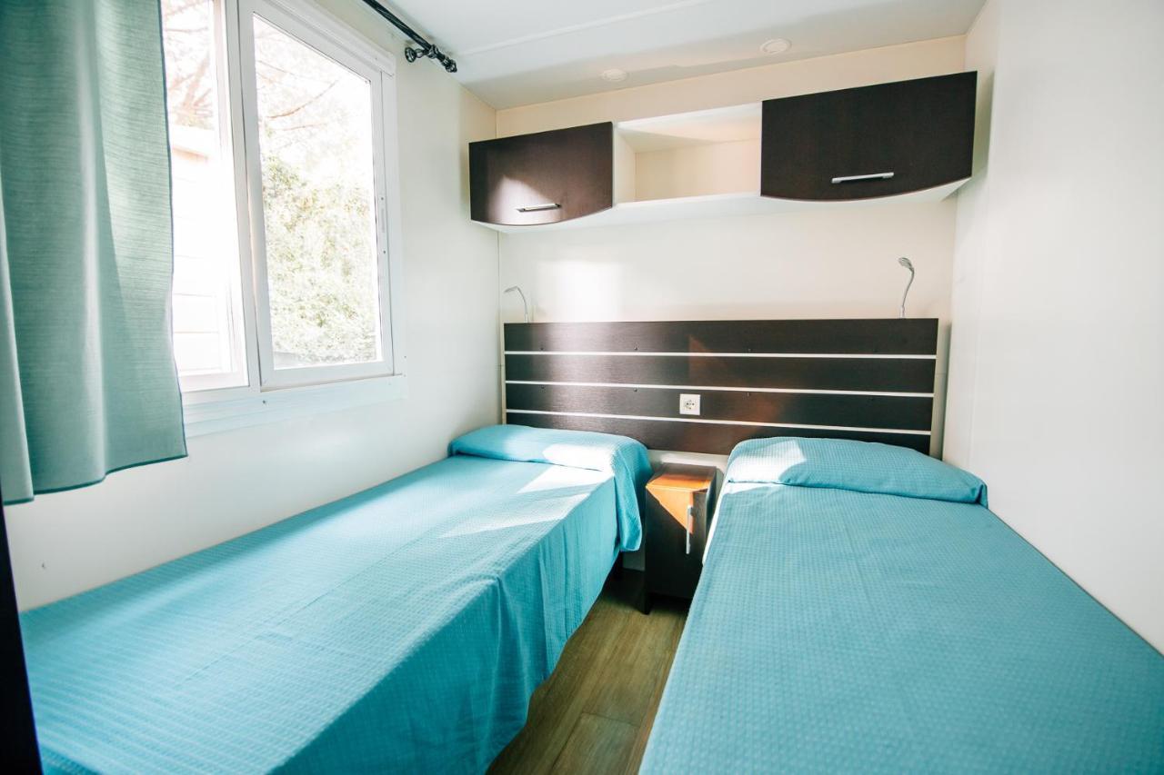 Camping Casa Di Caccia 마리나디비보나 외부 사진