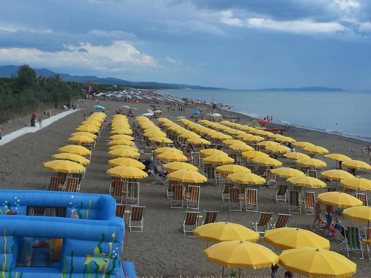 Camping Casa Di Caccia 마리나디비보나 외부 사진