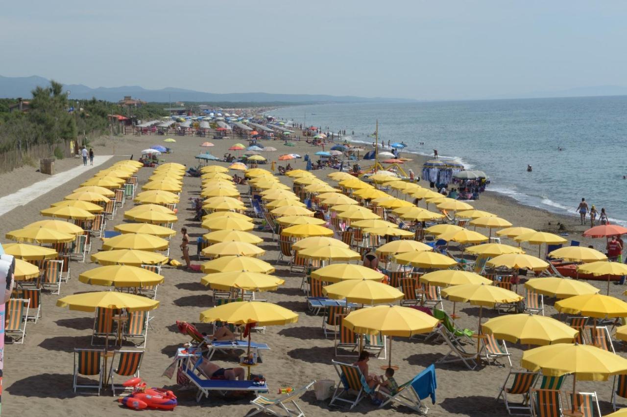Camping Casa Di Caccia 마리나디비보나 외부 사진